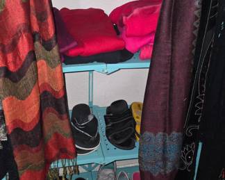 Ladies Shoes - Scarves - Shoes size 8 - Sweaters