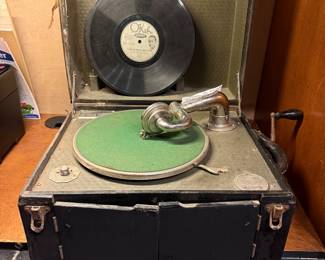 Hand Crank Turn Table