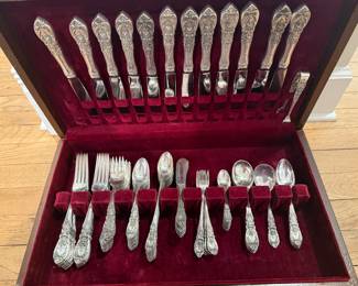 Richelieu by International Sterling 12 Six Piece Dinner Sized Place Settings plus serving pieces. 112 pieces total