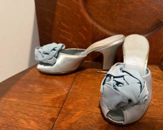 1950 Daniel Green Satin Rosette Boudoir slippers
