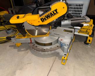 Dewalt Mitre saw