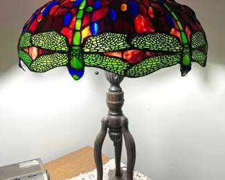 Vibrant 27.5” Tiffany Dragonfly Lamp NEW IN BOX
