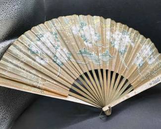 Delicate Vintage Paper Fan — Rexall
