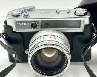 Yashica 1C Lynx-14E 35mm SLR Camera
