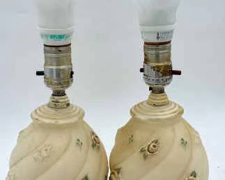(2) Vintage Floral Lamps
