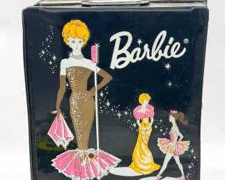 Vintage 1962 Barbie Doll Black Case “Solo In The Spotlight” Bubble Cut Ponytail With Clothes
