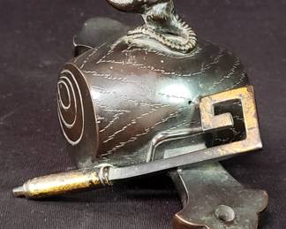 Vintage Asian bronze mouse on a barrel sculpture