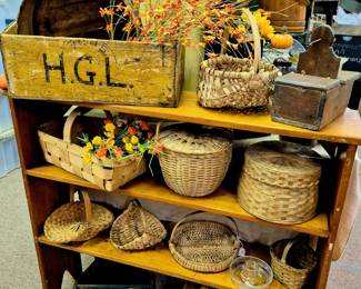 Large selection of Primitives!!