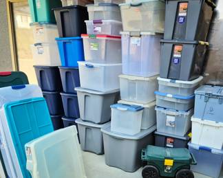 50+ storage tubs