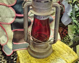 Rustic Dietz #2 lantern