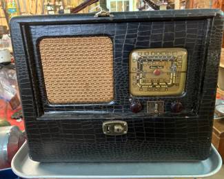 Old radio 