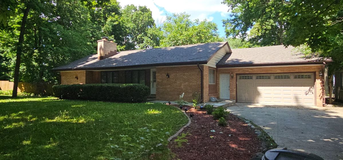 House and garage full to the Max