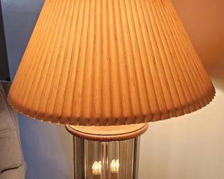 Lamp Frt Rm