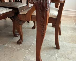 Stoneleigh by Stanley Furniture Mahogany Table with 8 chairs