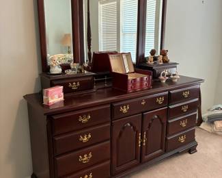 Beautiful mahogany bedroom furniture