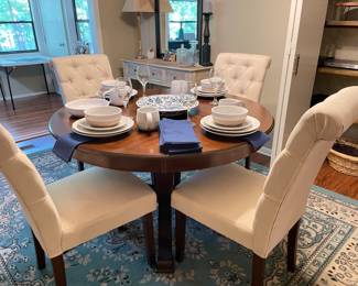 5 pc set w/pads, very nice