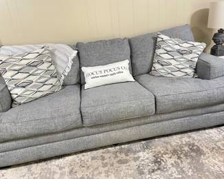 sofa w/matching loveseat