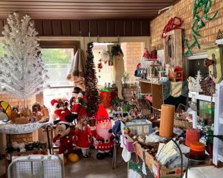 Lots of vintage Christmas