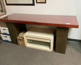 Credenza 