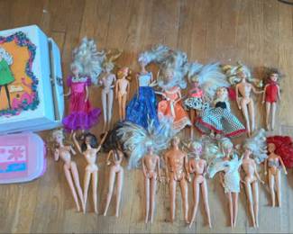 Vintage Barbies 