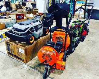 Lawn Mowers, Blowers, Pressure Washers and BBQ Grills Orlando Estate Auction