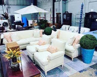 Sofas and Chairs Orlando Estate Auction