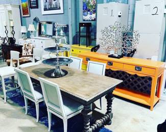 Dining Table & Chairs, Buffet and Home Decor Orlando Estate Auction