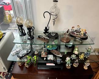 Nifty Nostalgia & Rad Relics