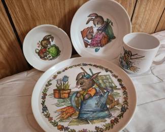 Beatrix Potter Set (Small Bowl is Chipped)