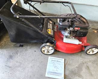  Yard Machines 21" Lawn Mower 139cc