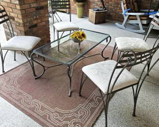 Outdoor Patio Set "Madison" in Gunmetal Gray by Winston Chair Co. With 4 Chairs, Glass Top Table & Outdoor Rug