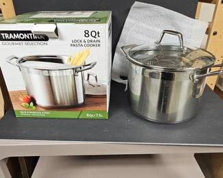  Tramontina 8 Qt Lock & Drain Pasta Cooker Pot Stainless Steel w/ Lid Strainer – Gently Used
