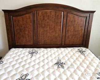Beautiful Solid Wood Queen Headboard in Traditional Style - Bedding
