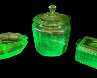 006 Uranium Glass Cookie Jar, Divided Tray, Refrigerator Dish