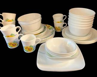 Corelle Sunflower More Vintage Dishes