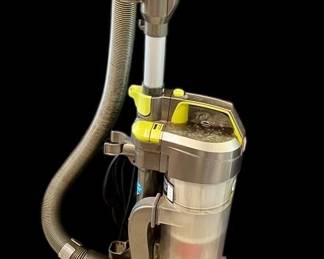 Hoover WindTunnel Air Vaccum Cleaner
