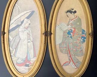 36 AntiqueOvalGoldFramedJapanesePaintings