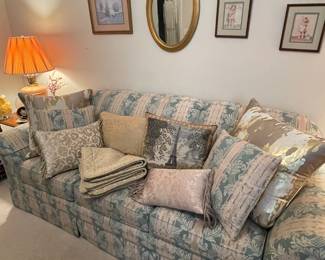 La-z-boy sofa sleeper