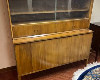 Vintage mid-century modern sideboard/cabinet (two pieces).