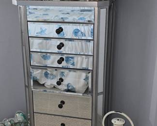 Mirrored jewelry cabinet