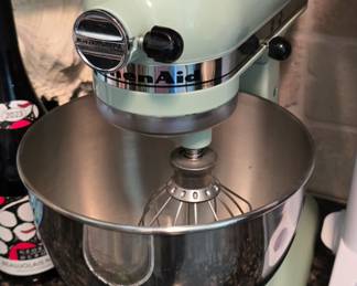 Kitchen Aid mixer 