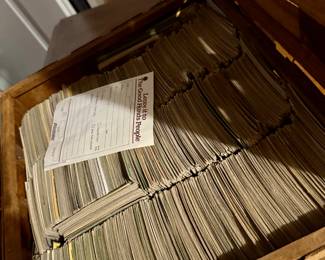 VINTAGE1960'S BASEBALL CARD COLLECTION 