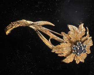 14K Gold Floral Brooch