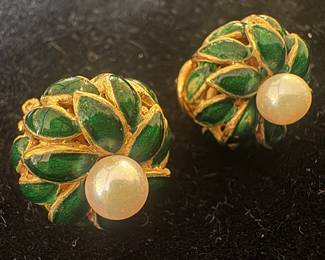18K Gold & Pearl Earrings
