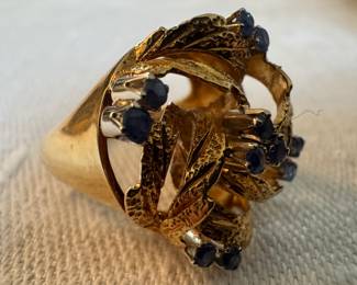 18K Gold with Sapphires Ring