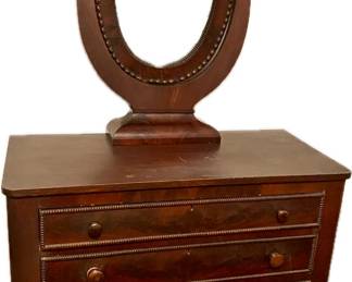 710 Atq. Dresser w Wishbone Mirror