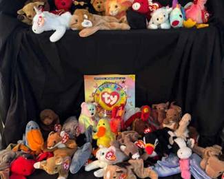 608 Beanie Babies