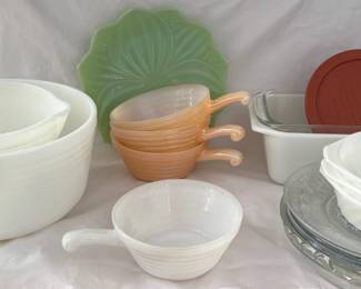 457 Vtg Bakeware