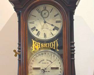 308 Southern Calendar Clock