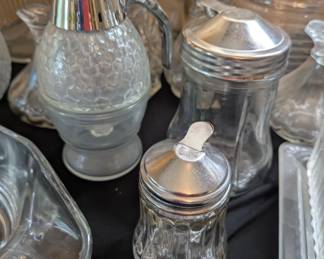 Sugar & honey dispensers
